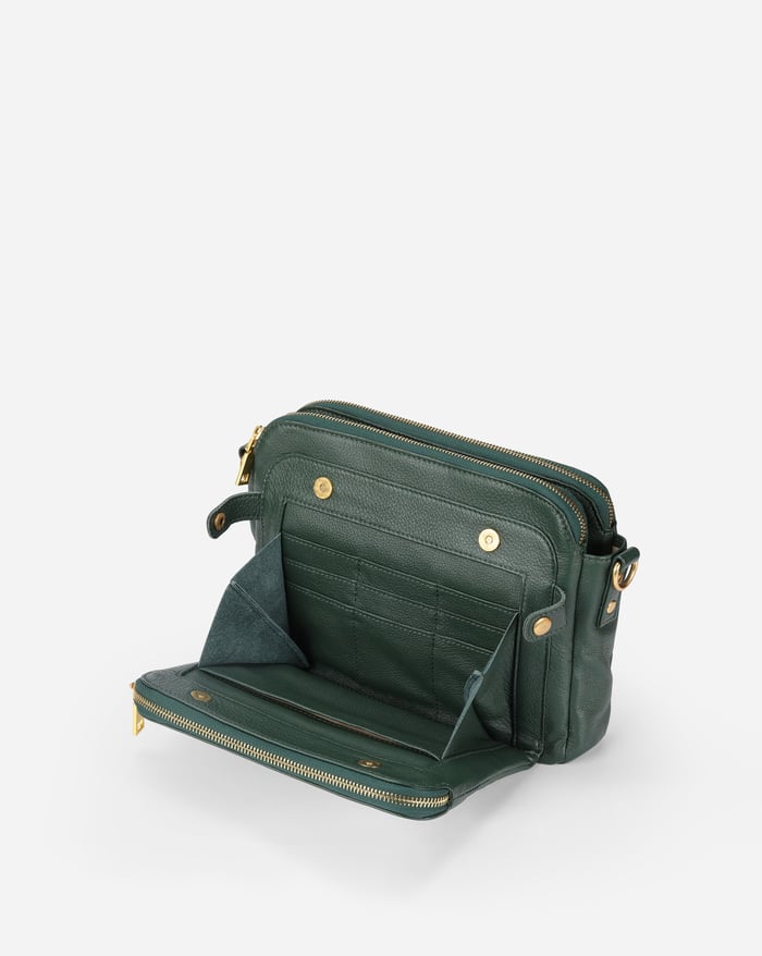Freja | Urban leather crossbody bag