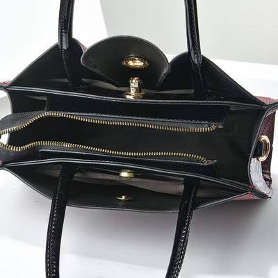 Kayla | Elegant mule bag with crocodile pattern