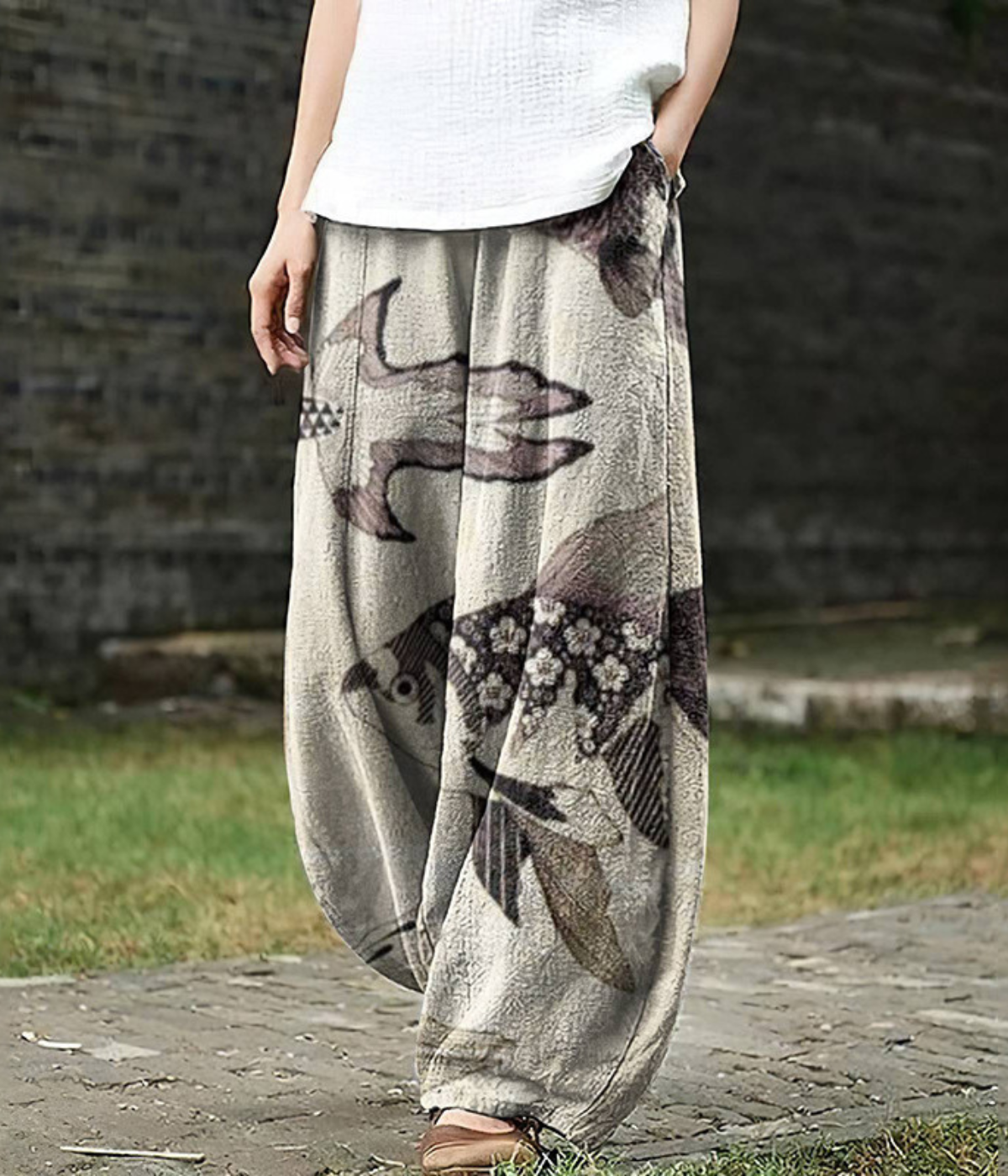 Isabelle | Fish Print Wide-Leg Pants