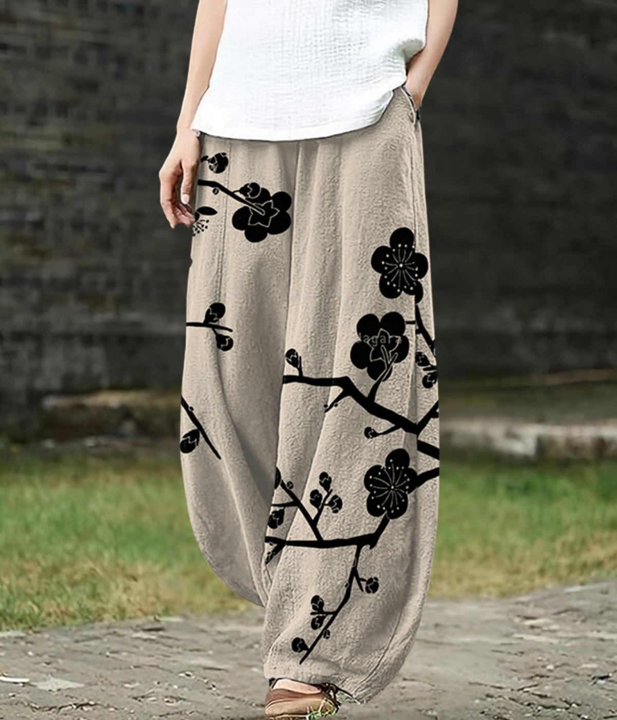 Zandra | Black Floral Branch Print Wide-Leg Pants