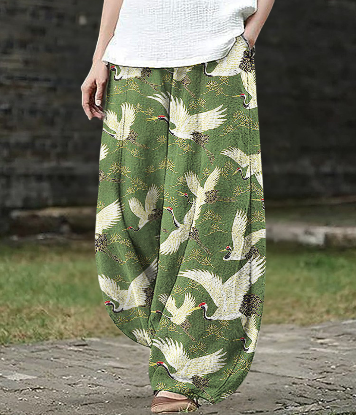 Evelyn | Crane Print Wide-Leg Pants
