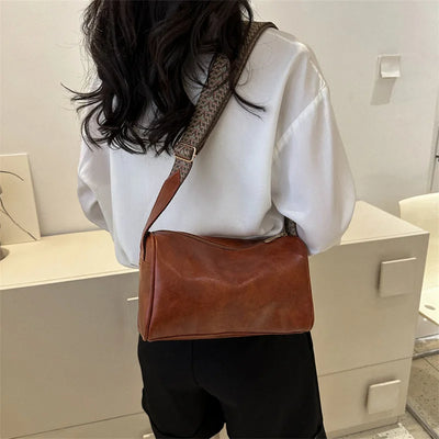 Elsa | Leather Crossbody Bag with Woven Strap