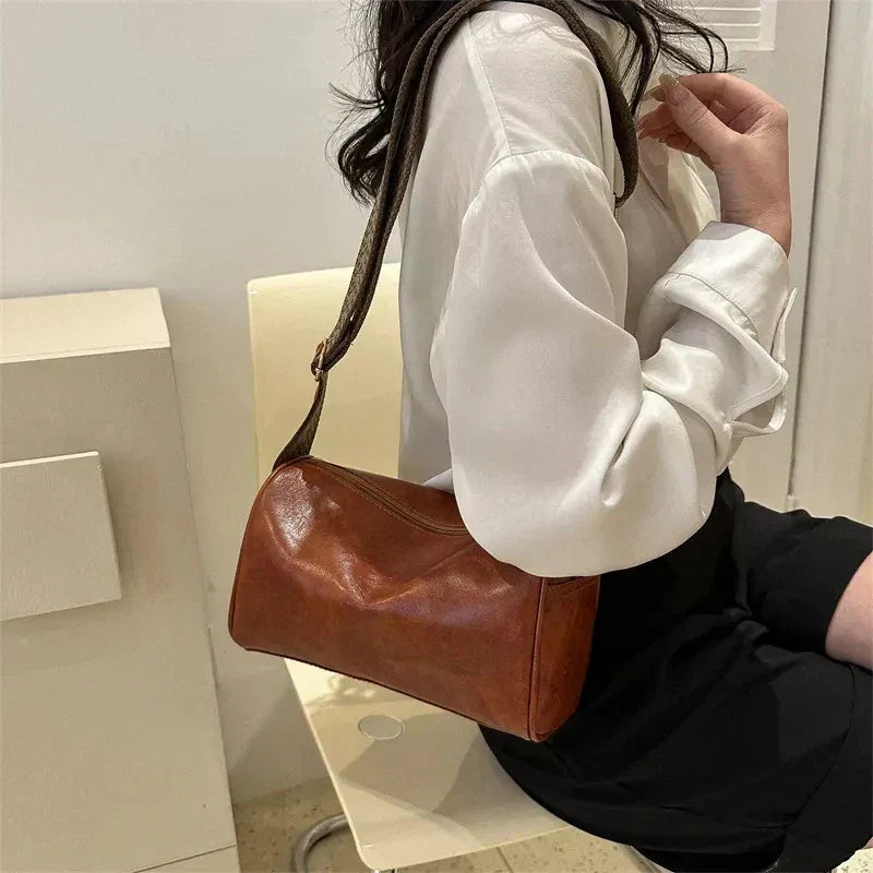 Elsa | Leather Crossbody Bag with Woven Strap