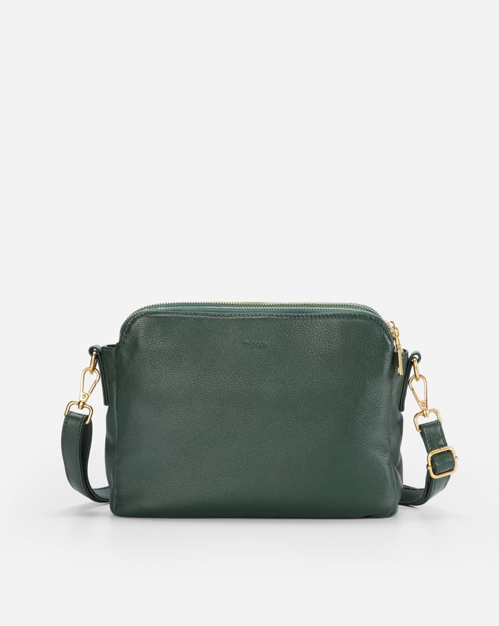 Freja | Urban leather crossbody bag