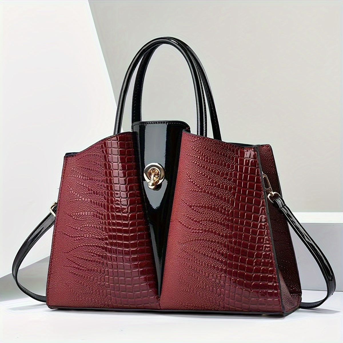 Kayla | Elegant mule bag with crocodile pattern